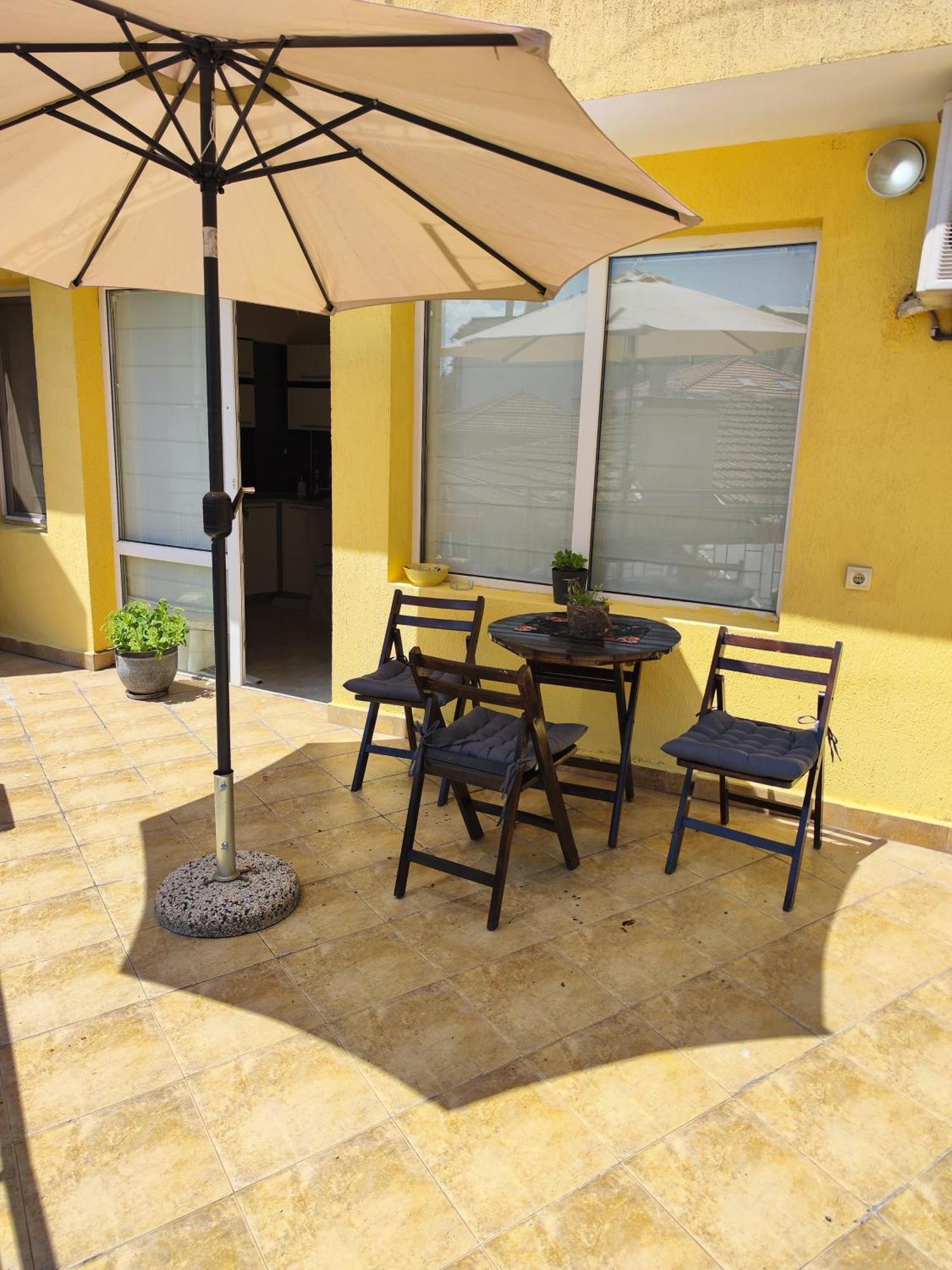 Art Apartment Kiril And Metodi Square Burgas Номер фото
